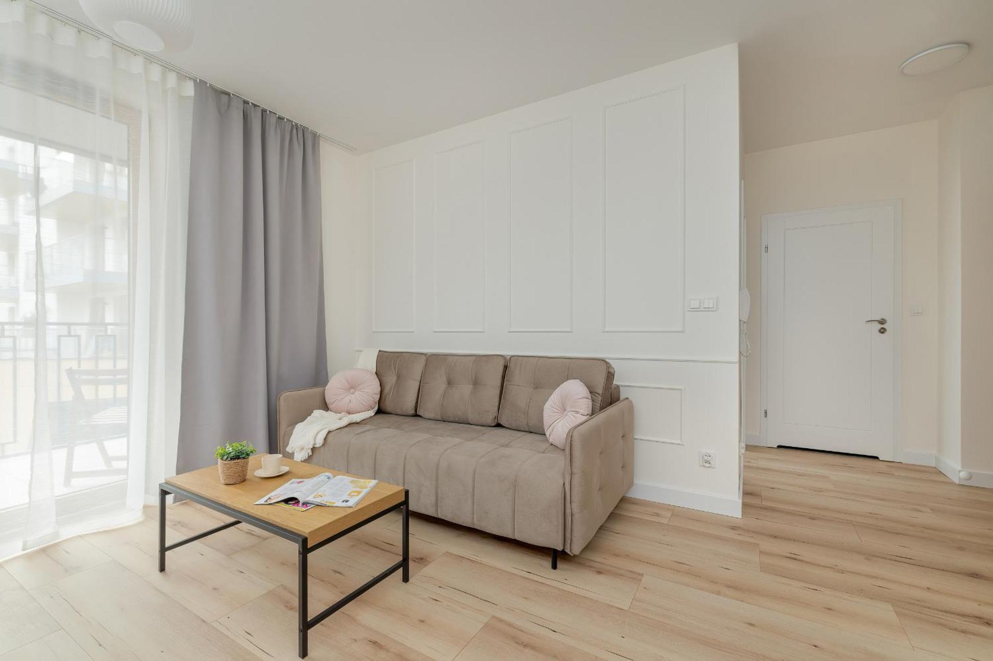 Cozy Apartment Orawska With Balcony By Noclegi Renters Krakow Luaran gambar